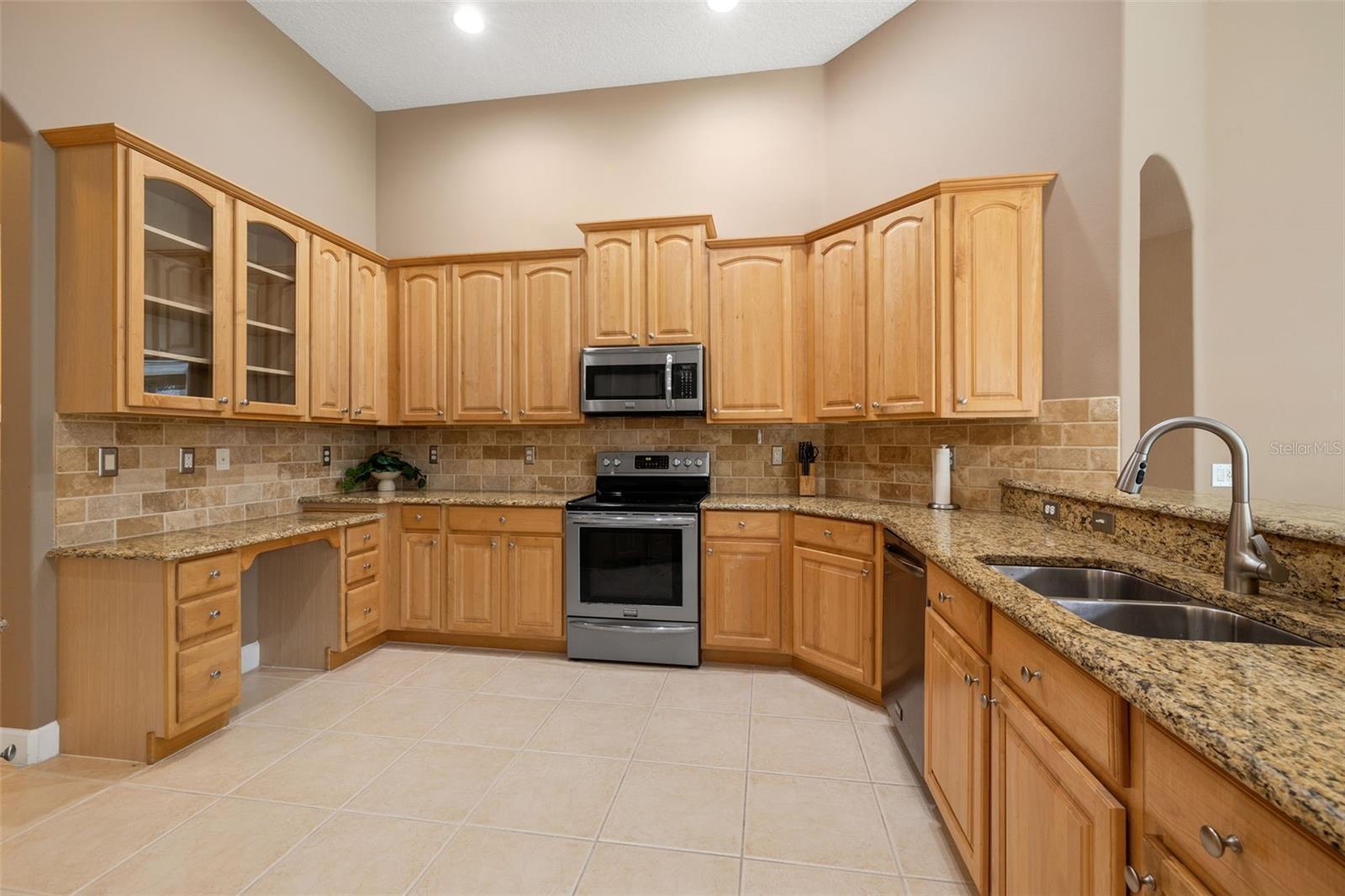 17353 EMERALD CHASE DR