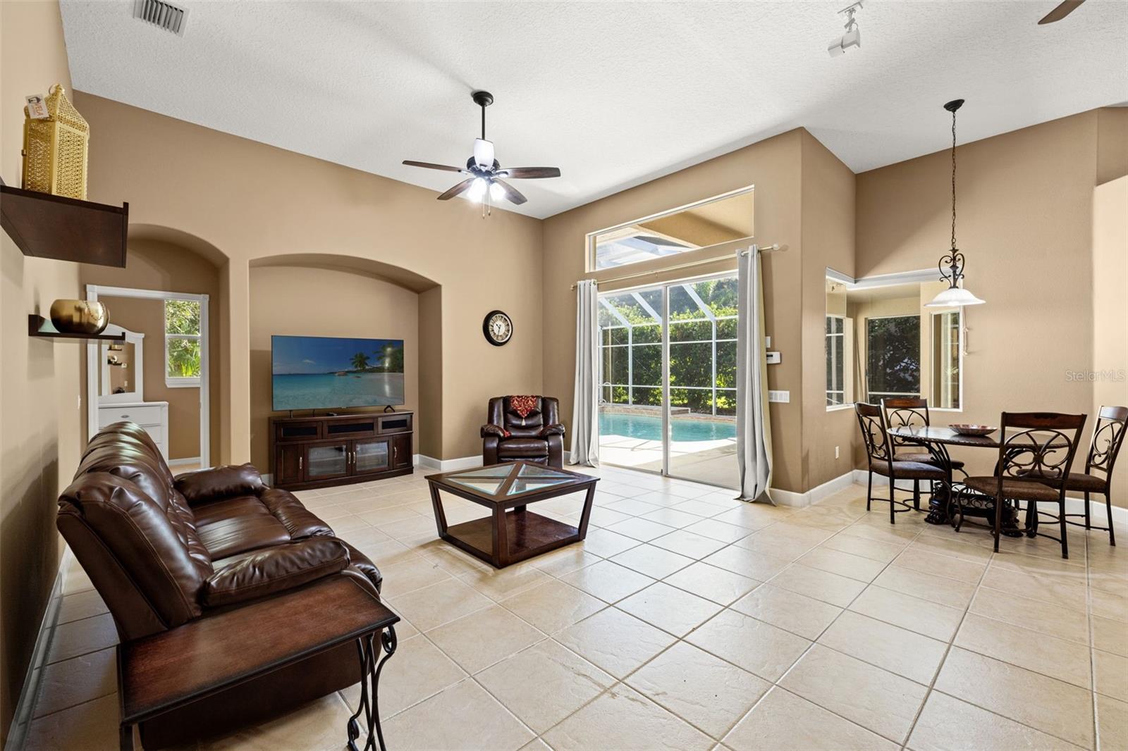 17353 EMERALD CHASE DR