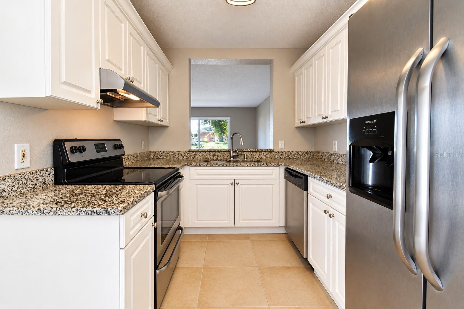 13741 JUNIPER BLOSSOM DR
