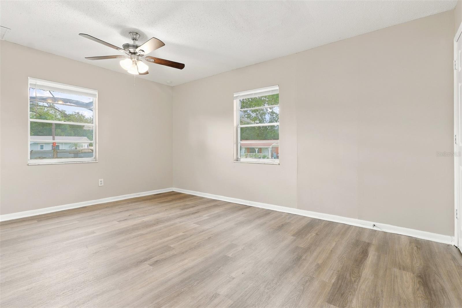 4218 EMPIRE PL