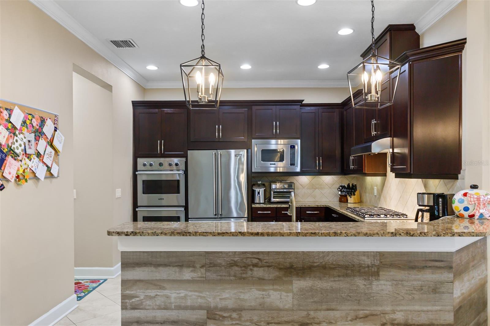 11143 WINTHROP LAKE DR