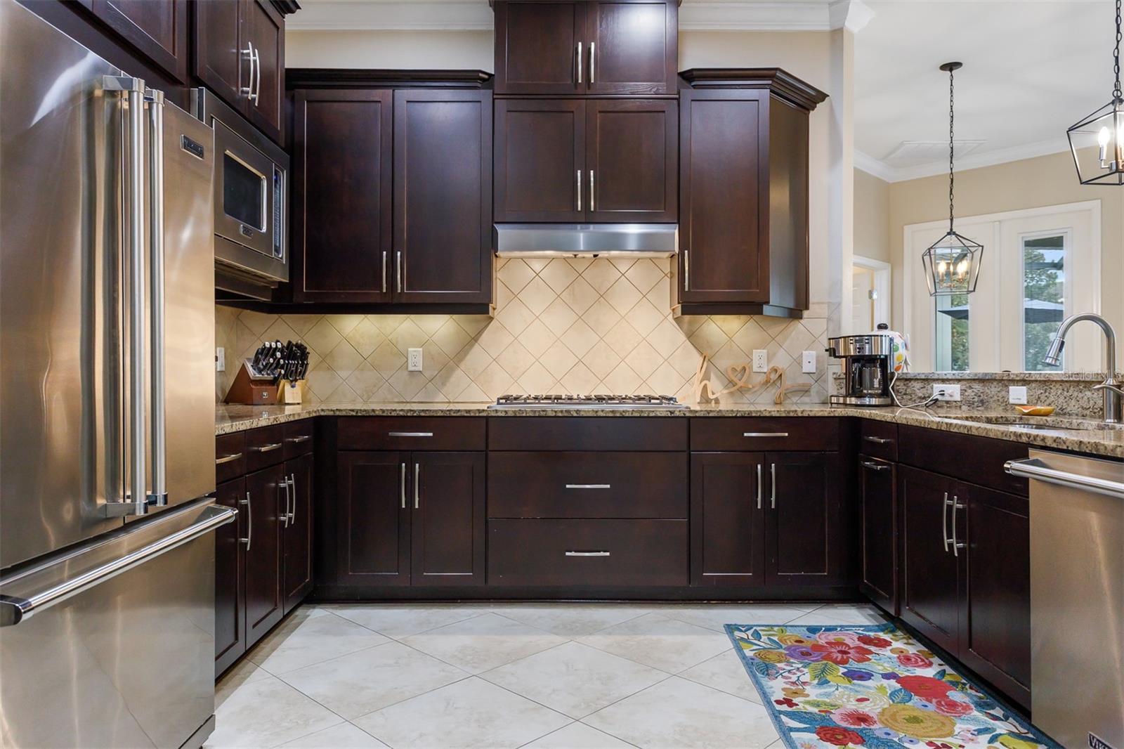 11143 WINTHROP LAKE DR