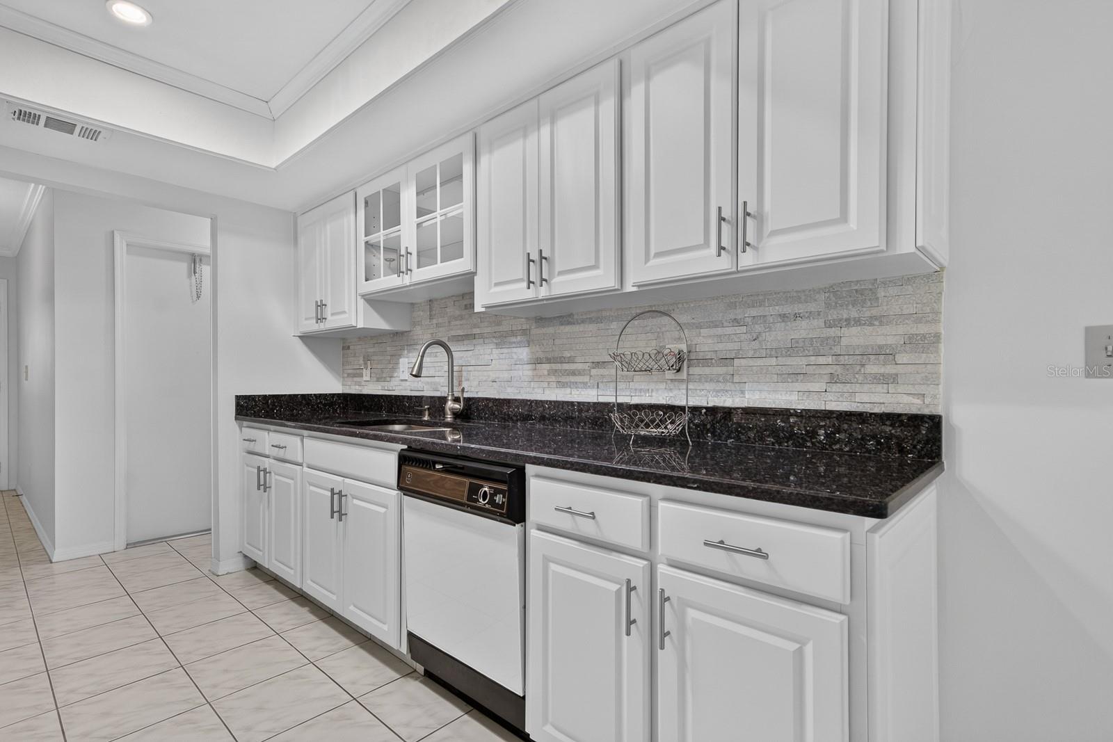2329 LANCASTER DR