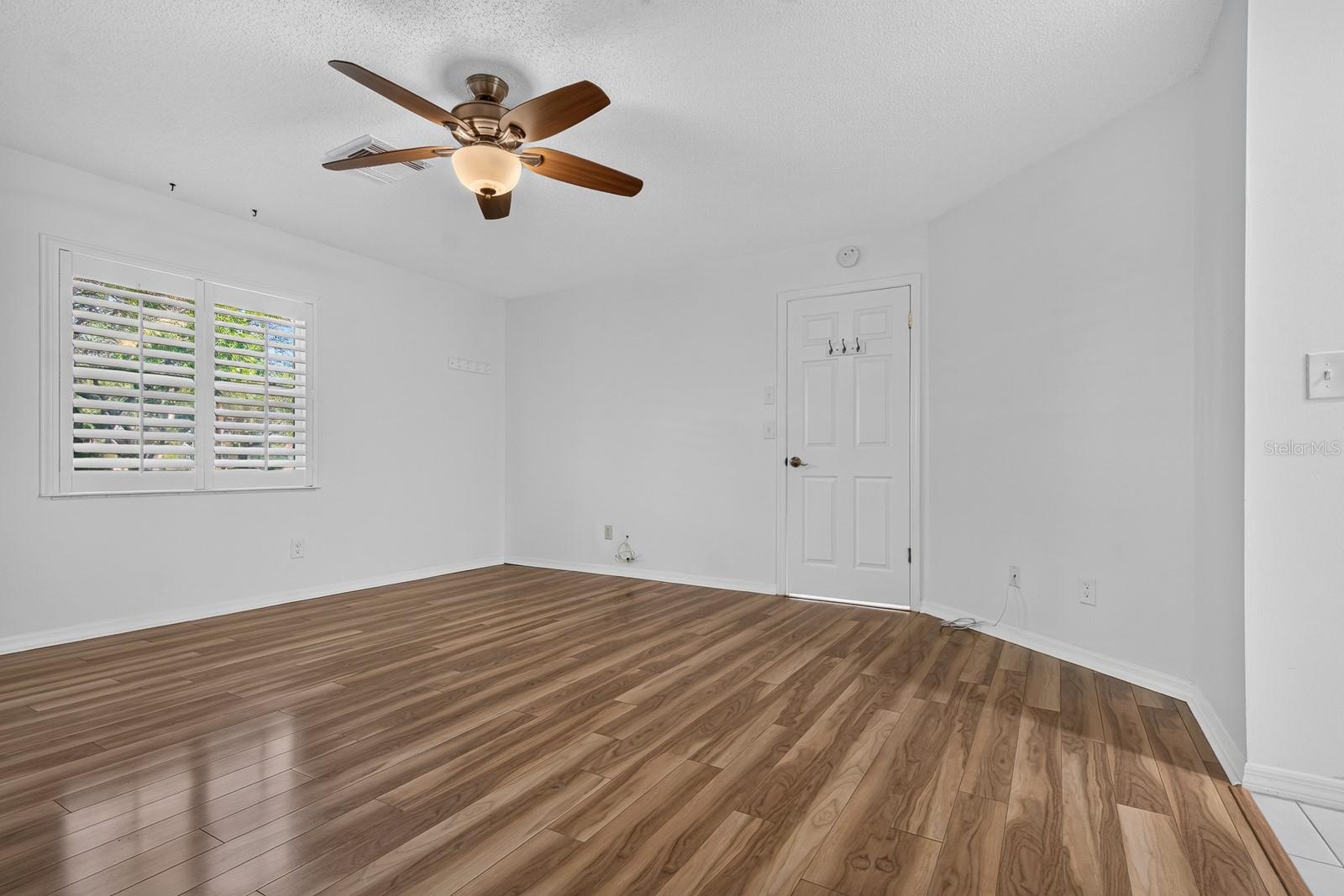 2329 LANCASTER DR
