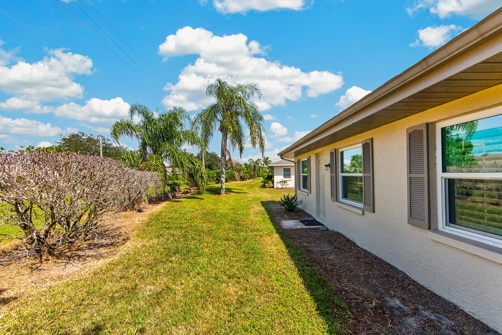 2329 LANCASTER DR