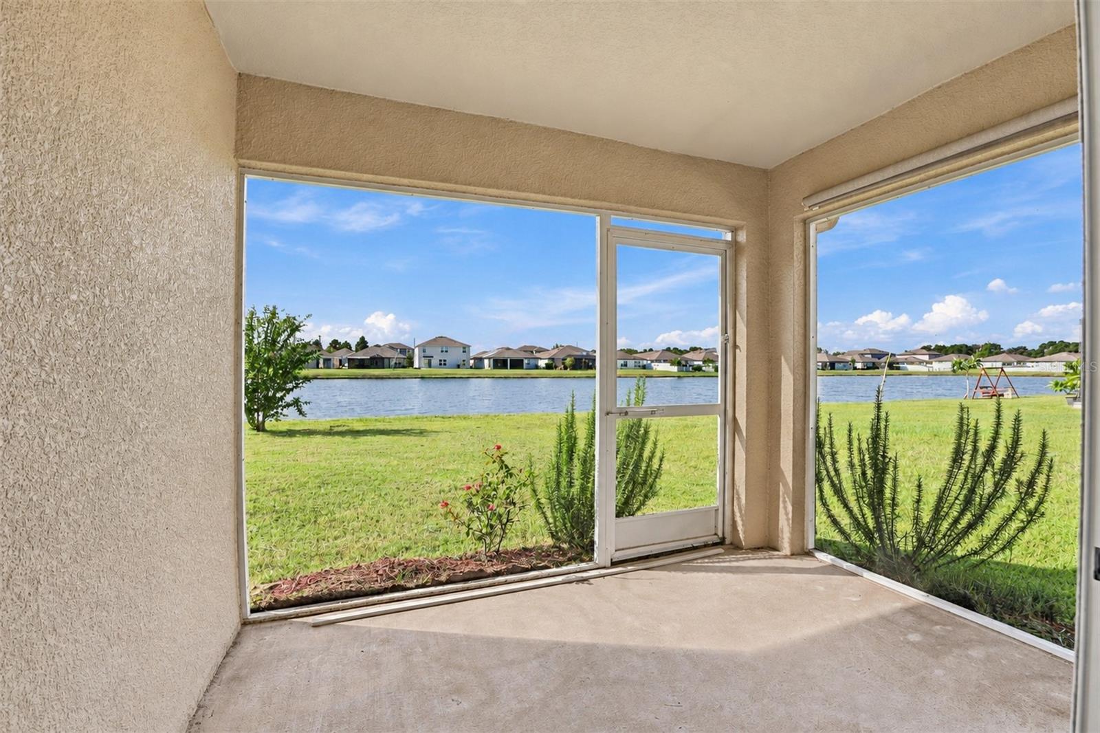 1011 TIDAL ROCK AVE