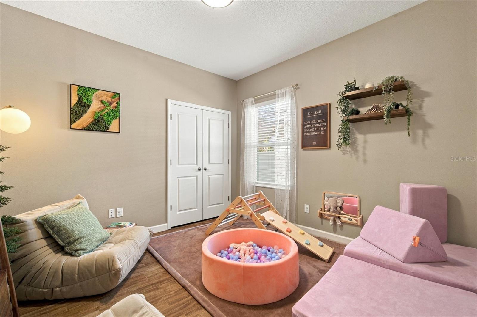 11967 CINNAMON FERN DR