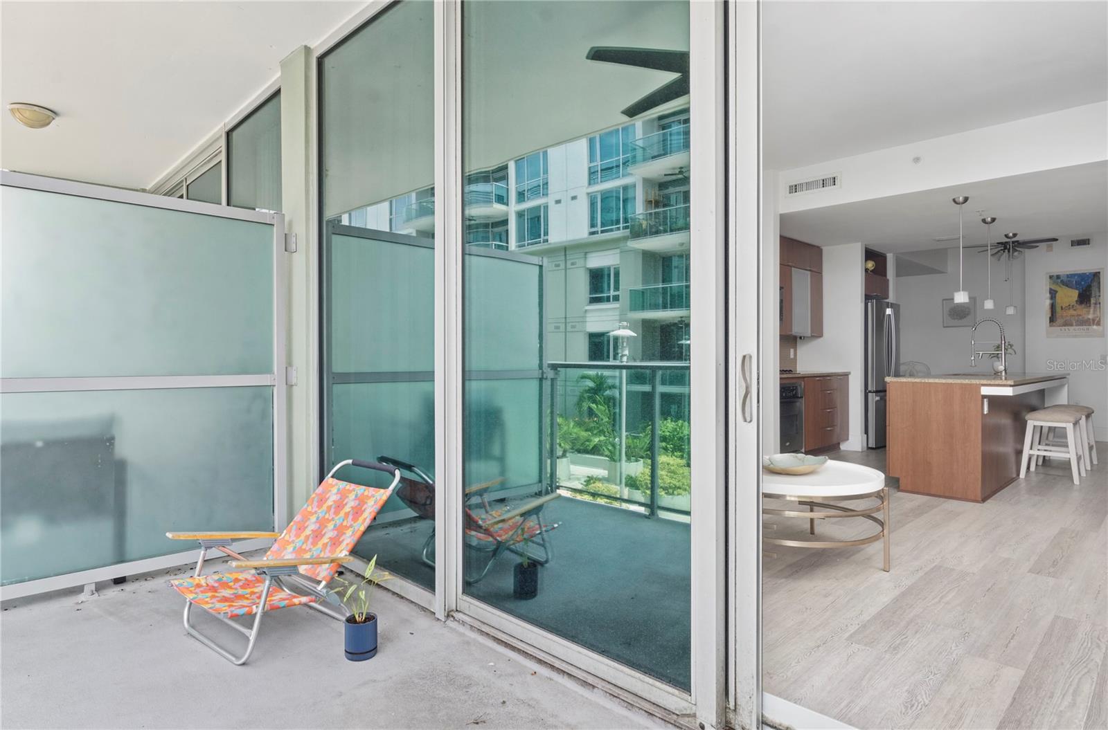 912 CHANNELSIDE DR #2414