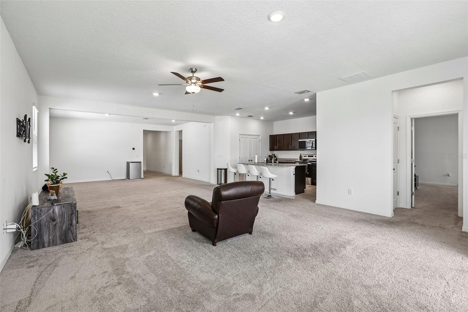9454 SANDERS PARK PL