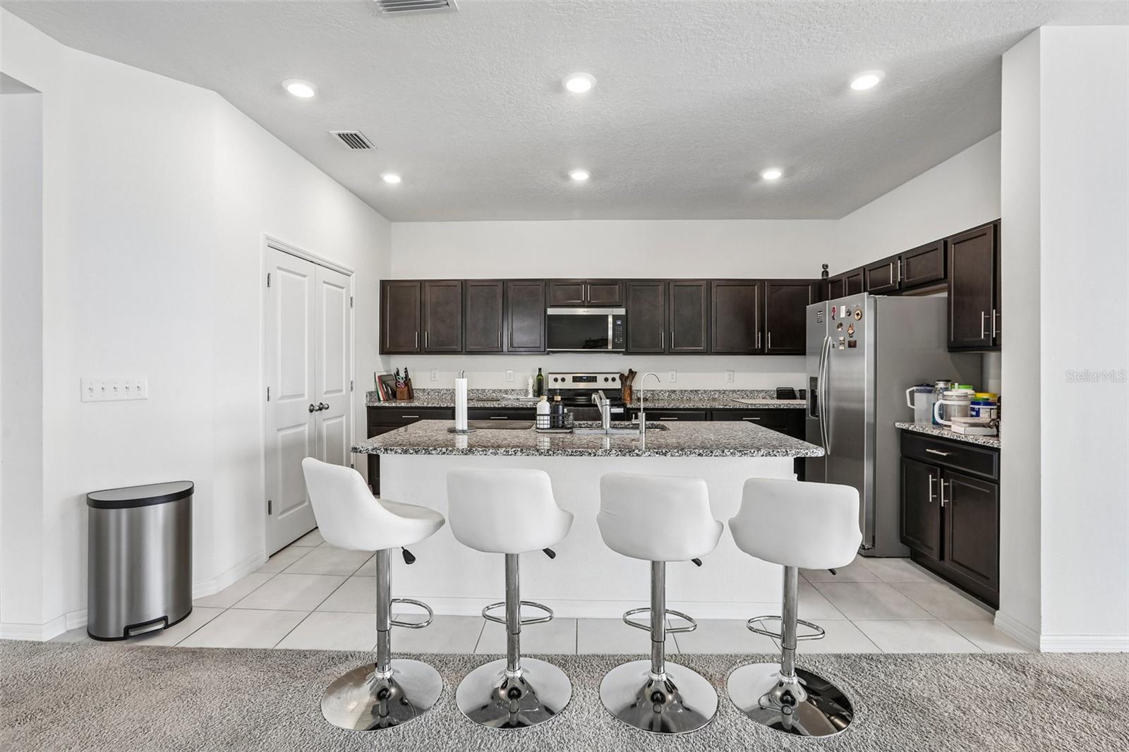 9454 SANDERS PARK PL