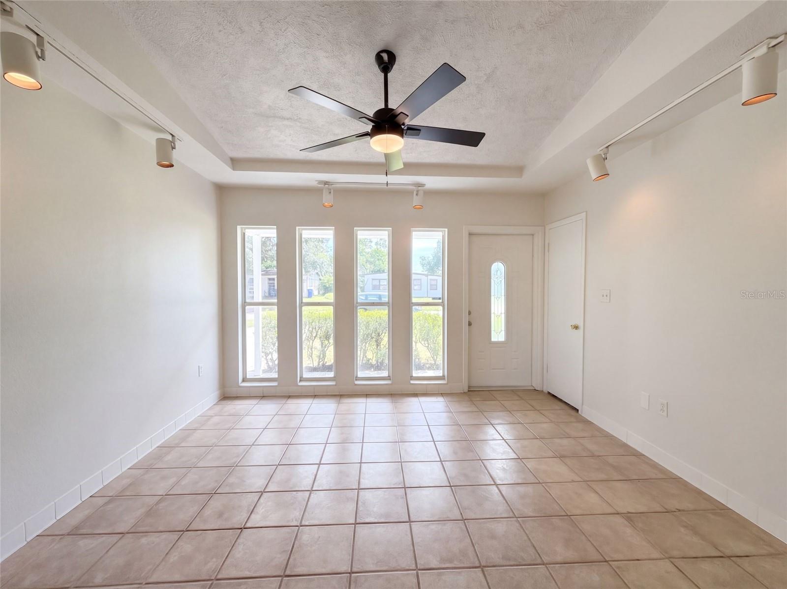 509 CLEARFIELD RD