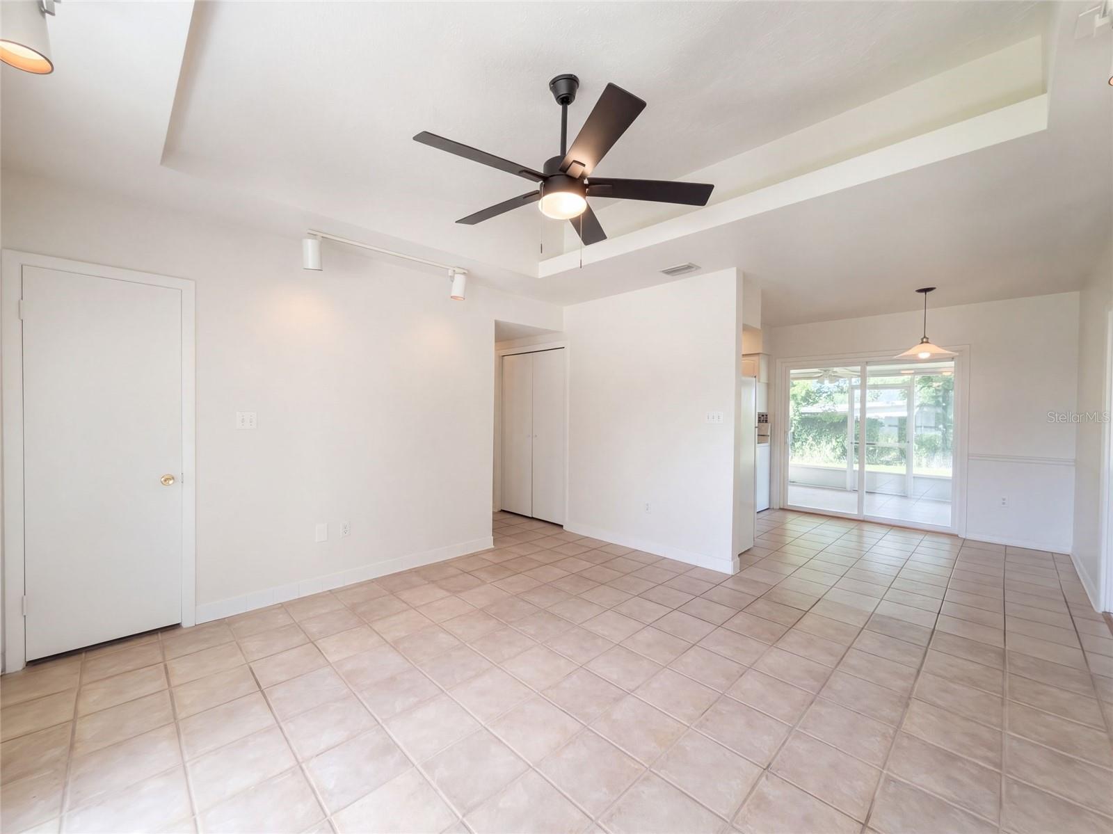 509 CLEARFIELD RD