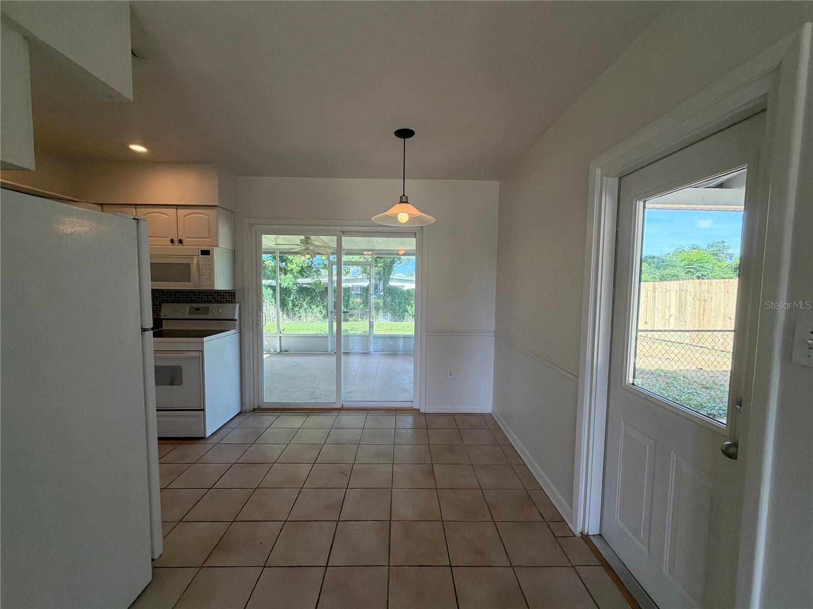 509 CLEARFIELD RD