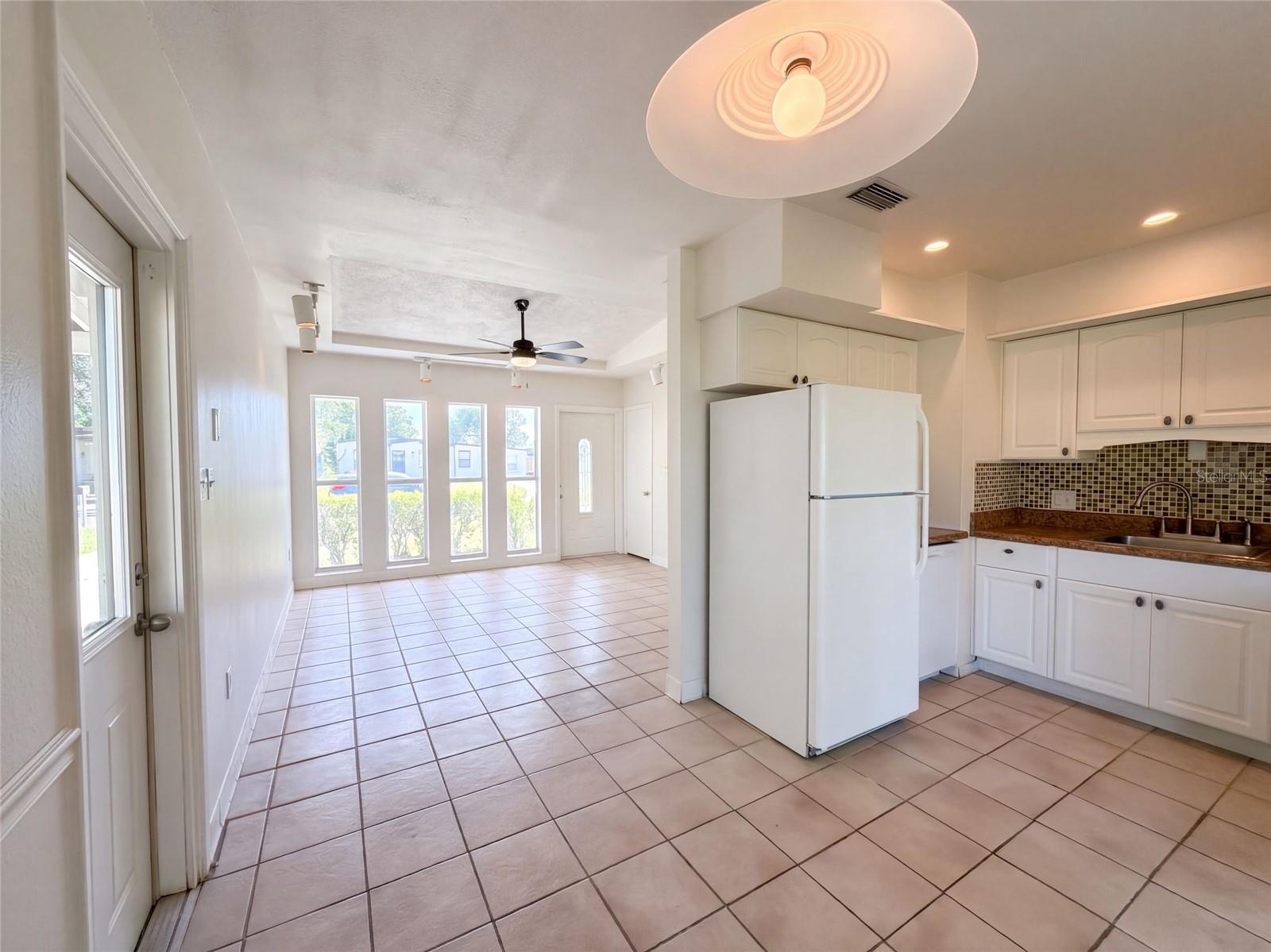 509 CLEARFIELD RD