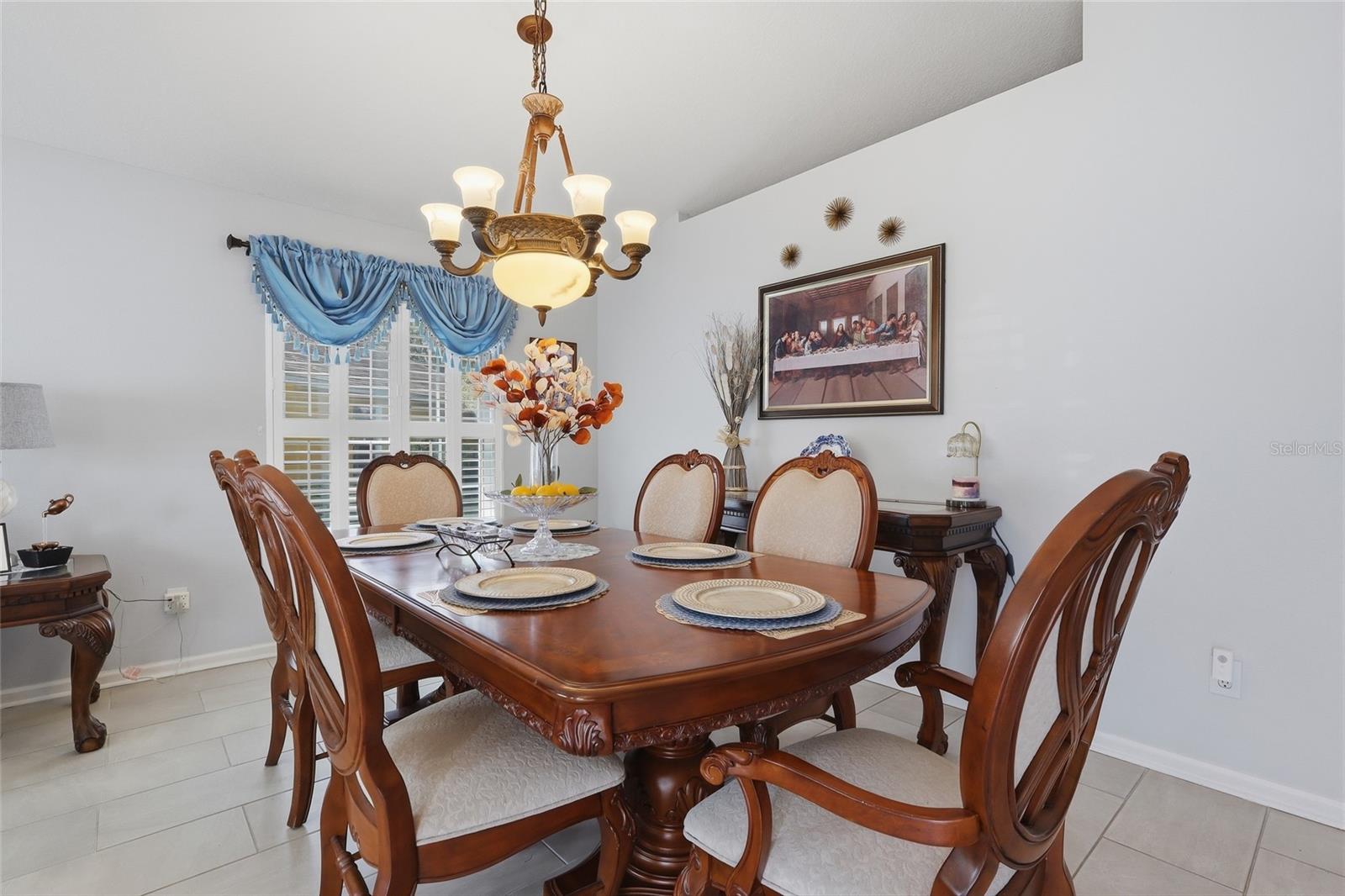 12402 TREE POINTE CT