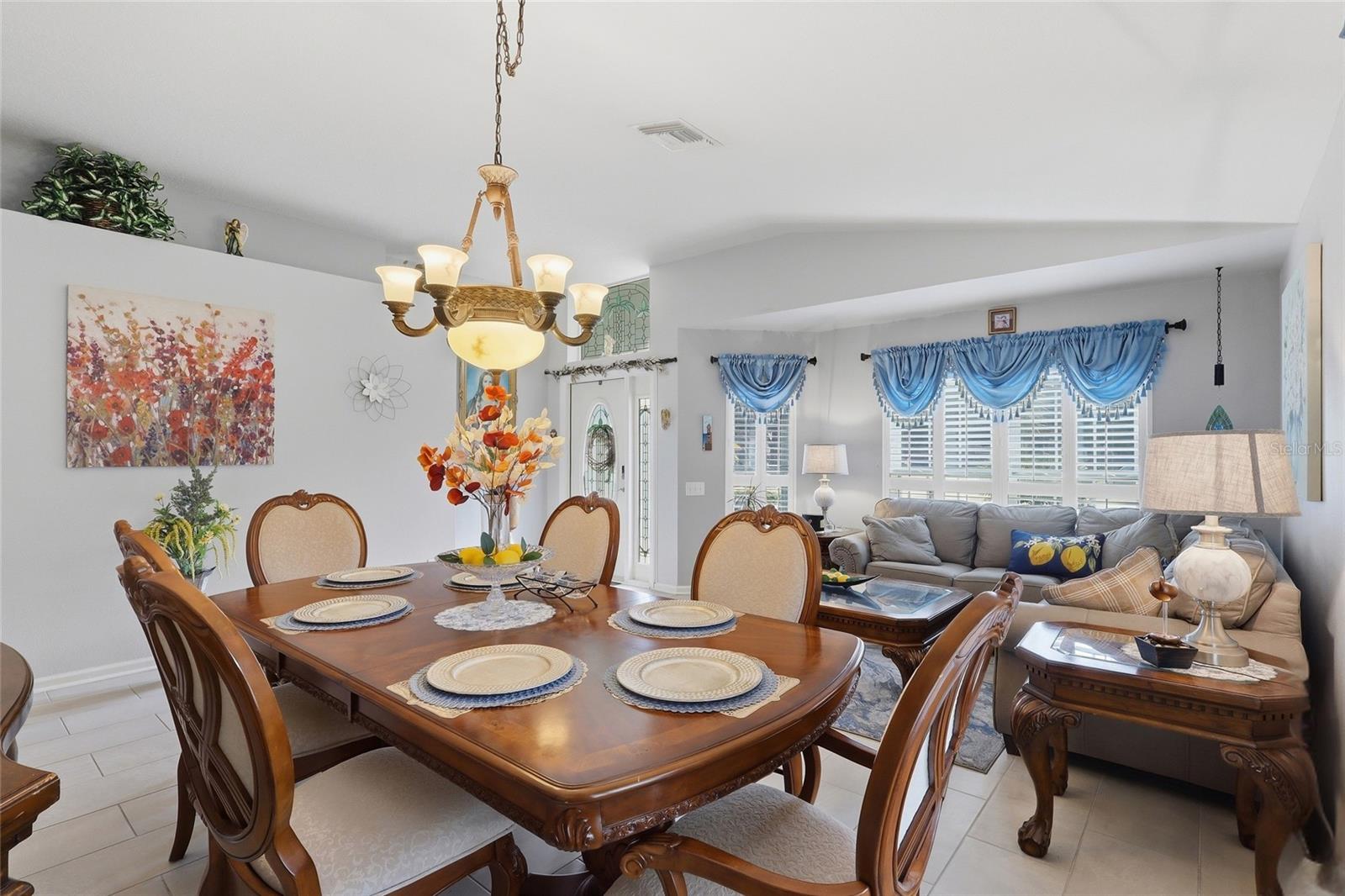 12402 TREE POINTE CT