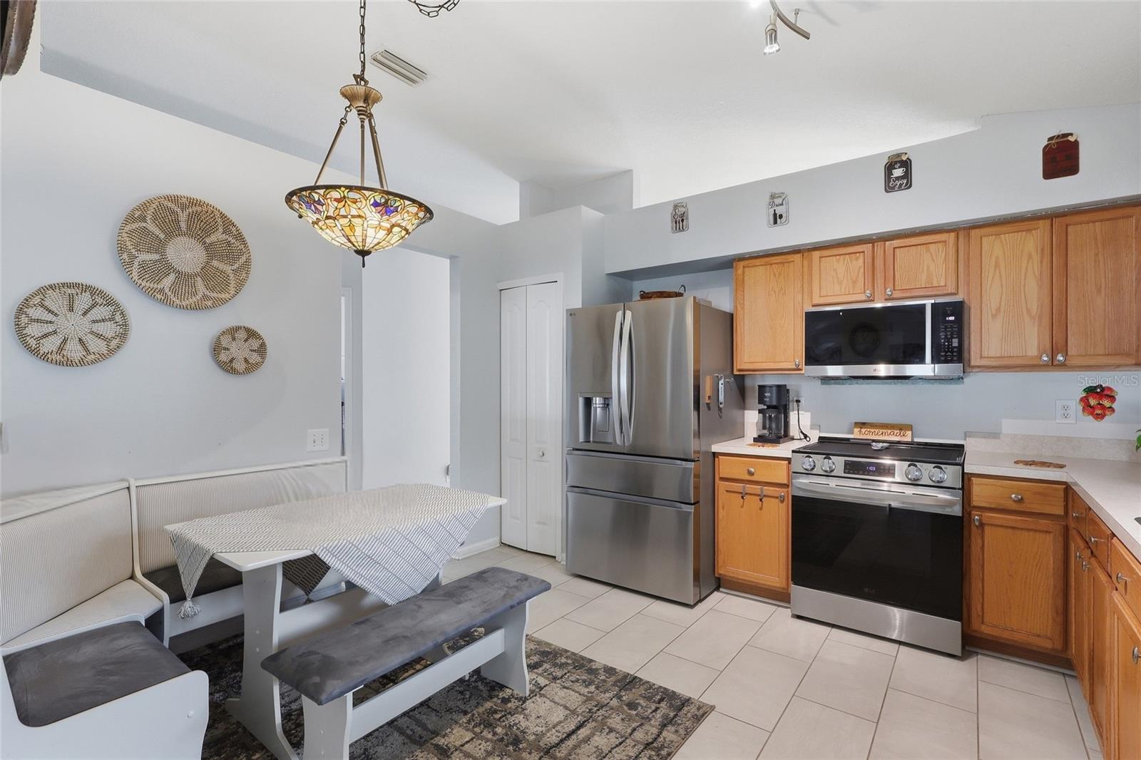 12402 TREE POINTE CT