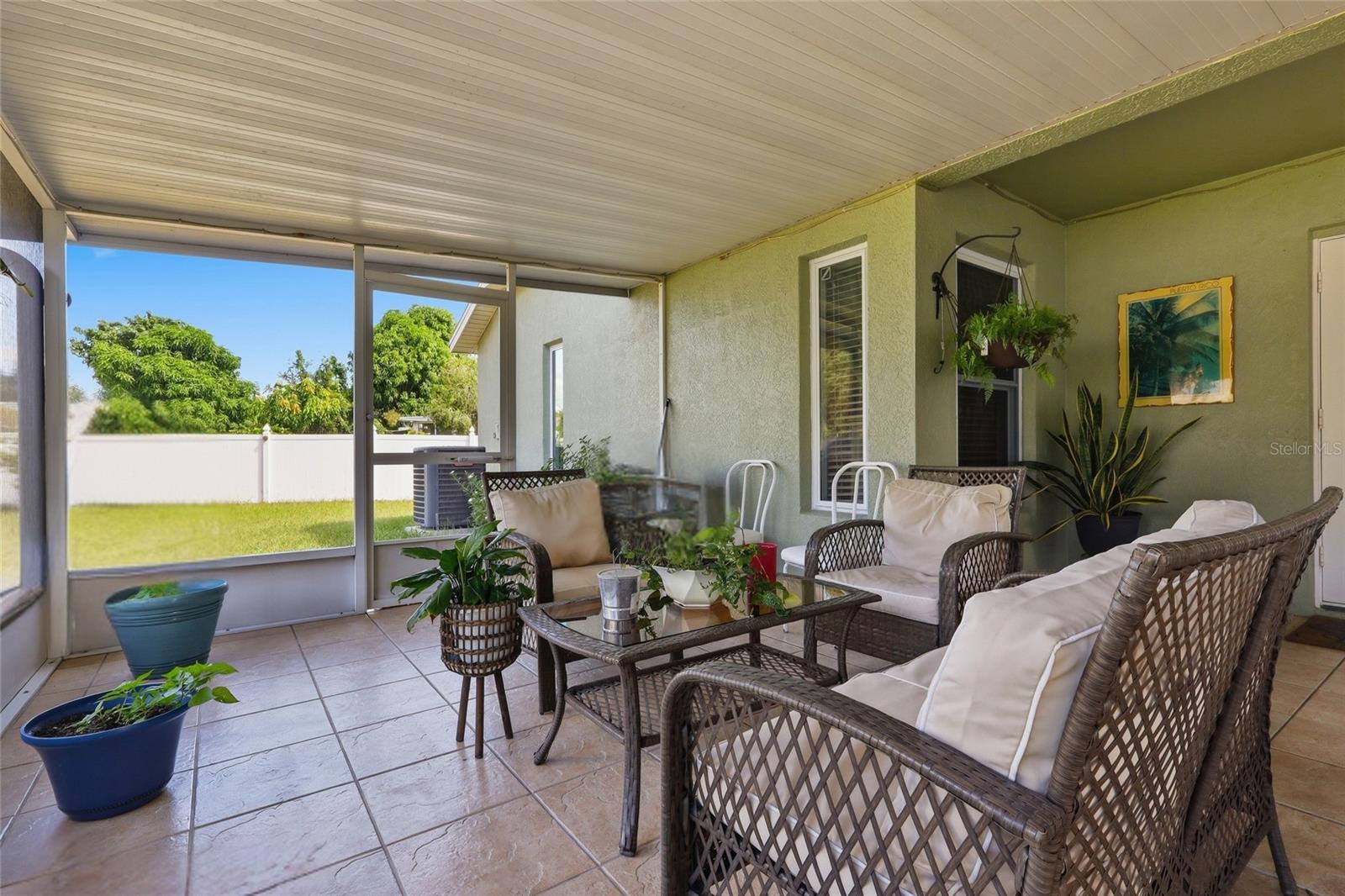 12402 TREE POINTE CT