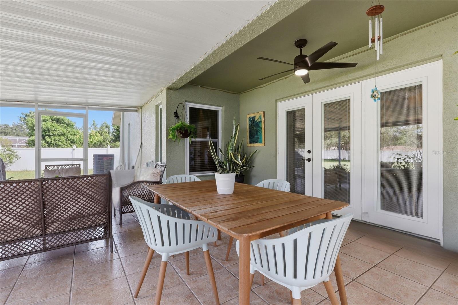 12402 TREE POINTE CT