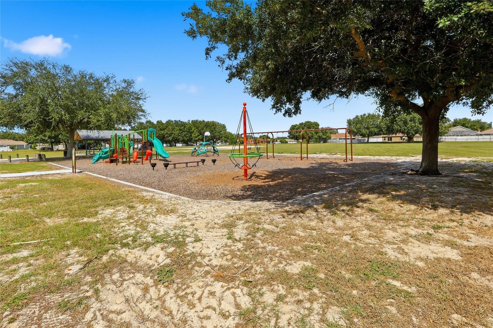 12402 TREE POINTE CT
