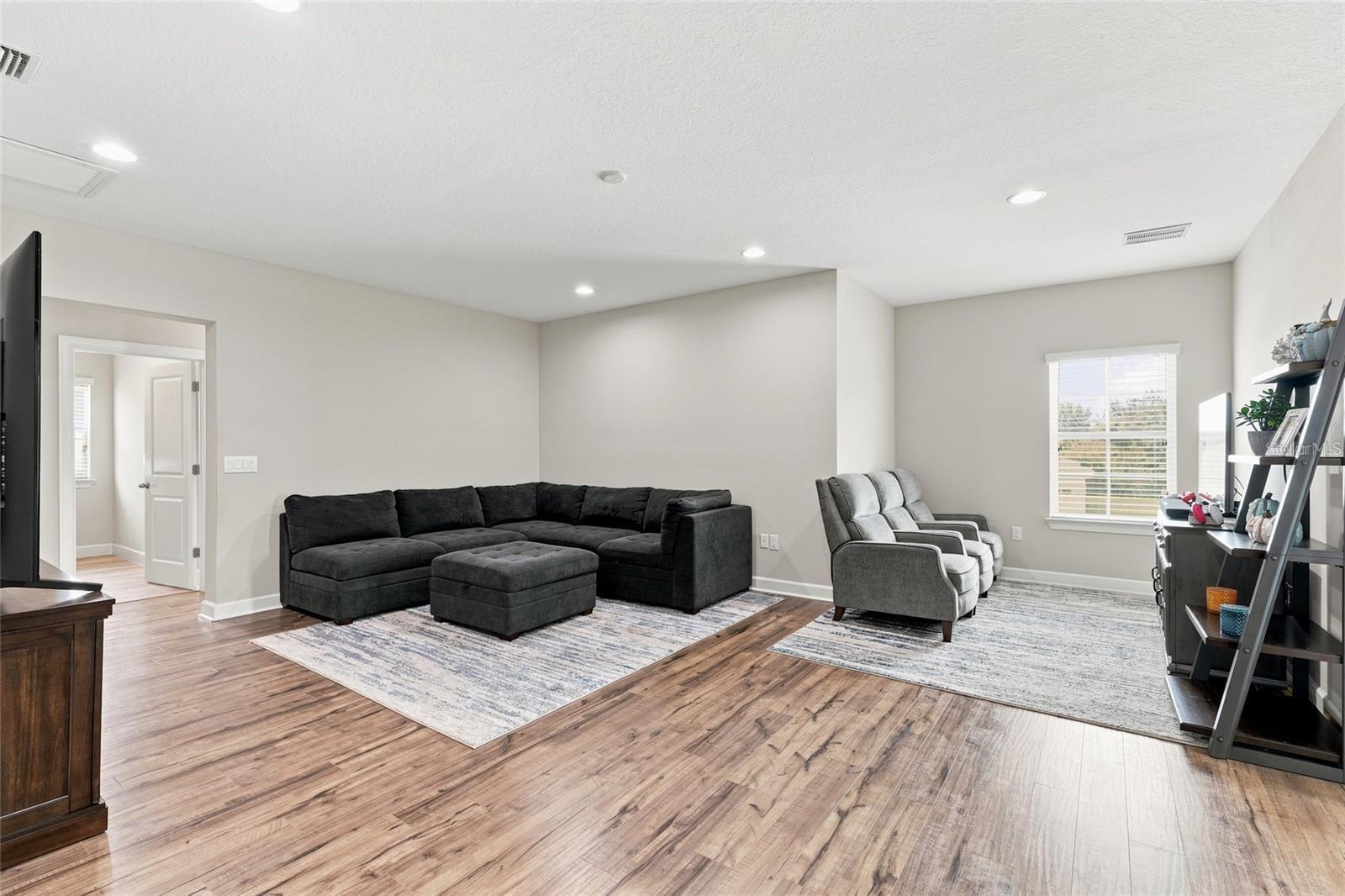7697 ROMA DUNE DR
