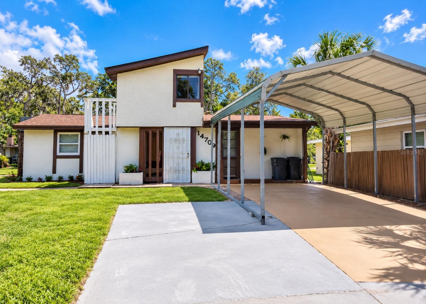 14709 FAIR OAK WAY