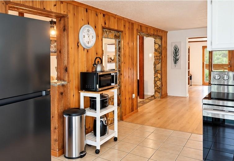 14709 FAIR OAK WAY