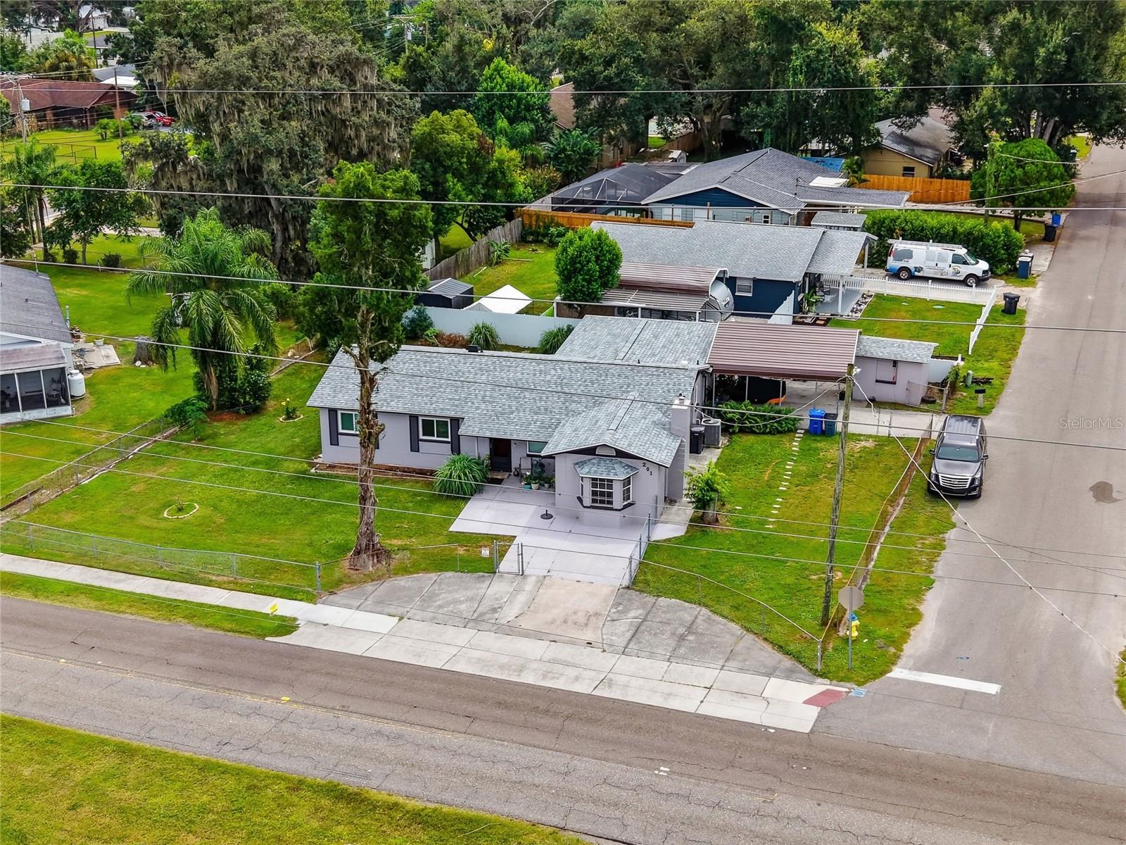201 E WHEELER RD