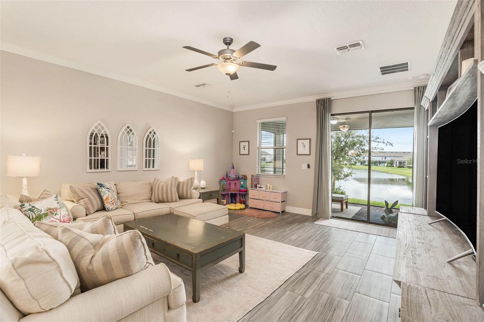 9854 RED BAY LOOP