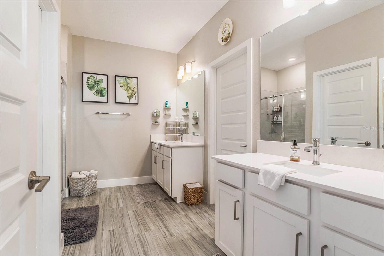 9854 RED BAY LOOP