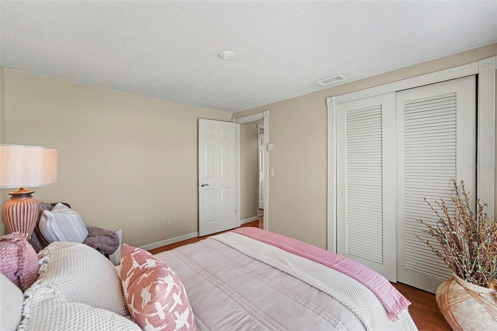 4019 BADEN DR