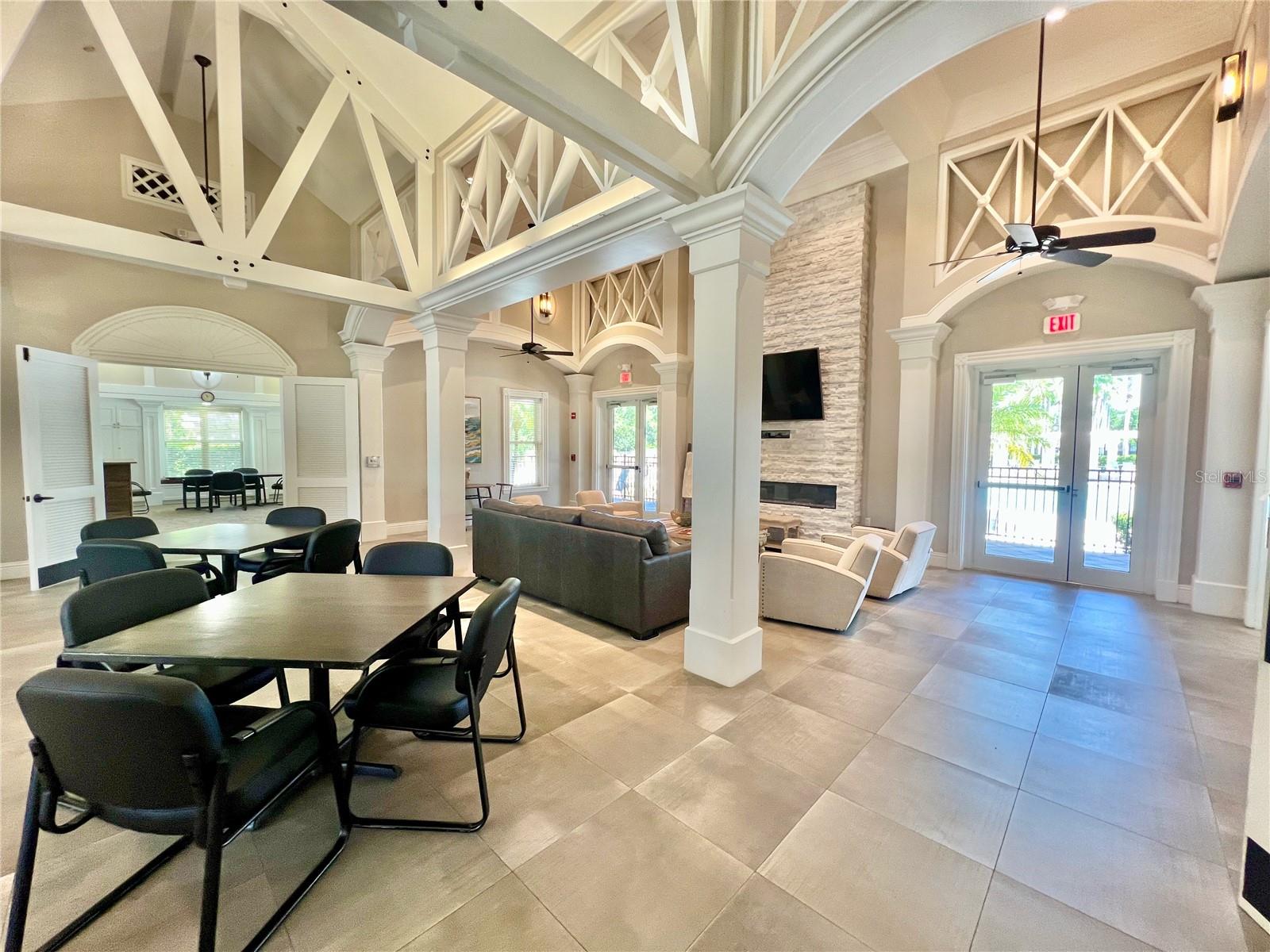 14824 TUDOR CHASE DR