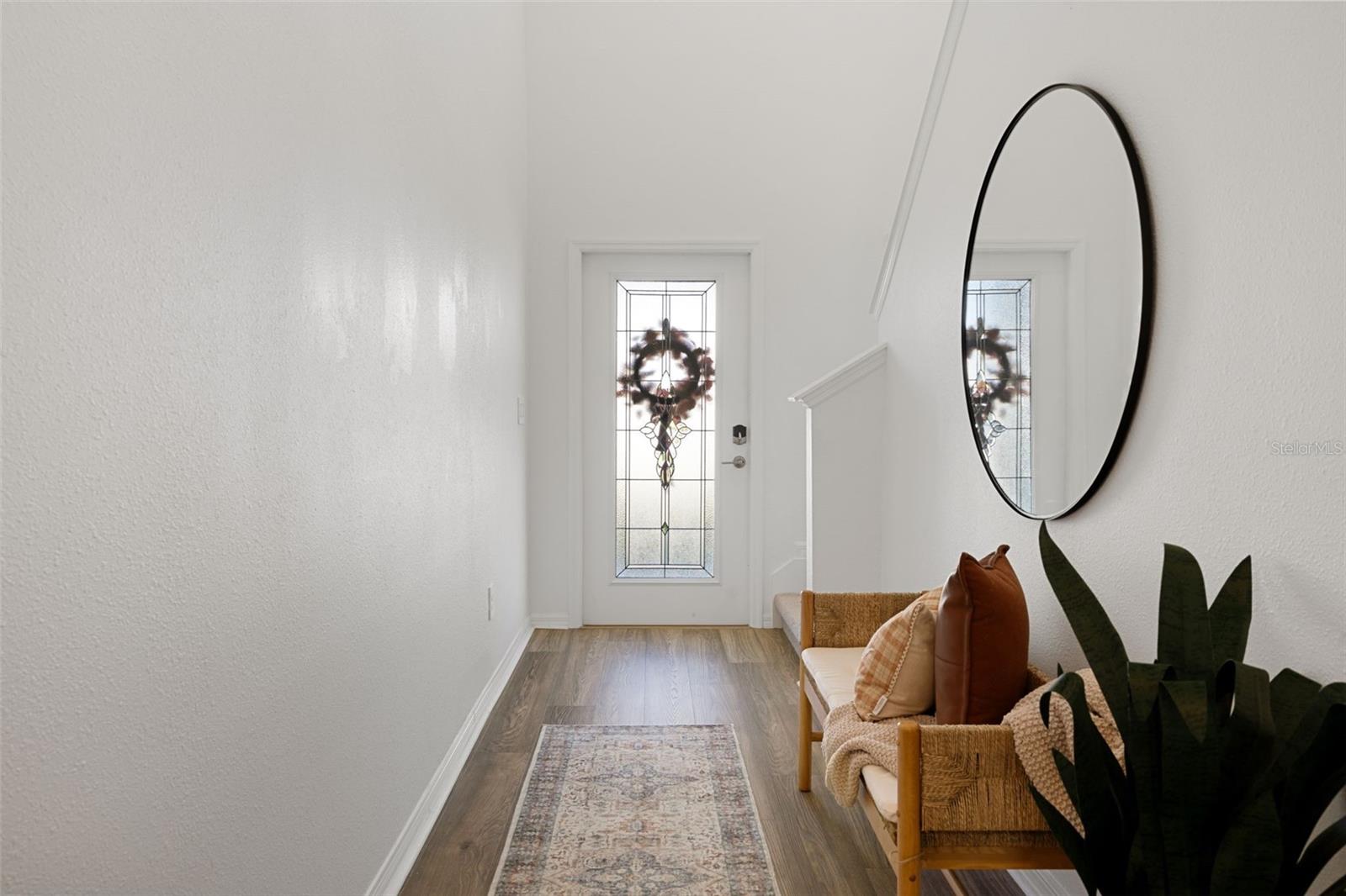 6582 PORCH LIGHT DR