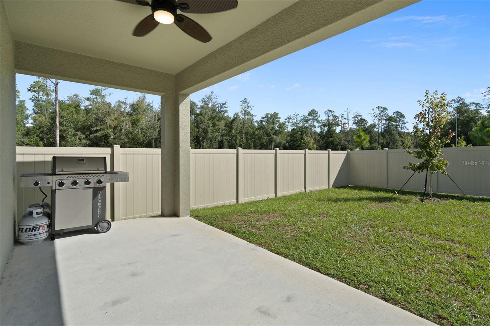 6582 PORCH LIGHT DR