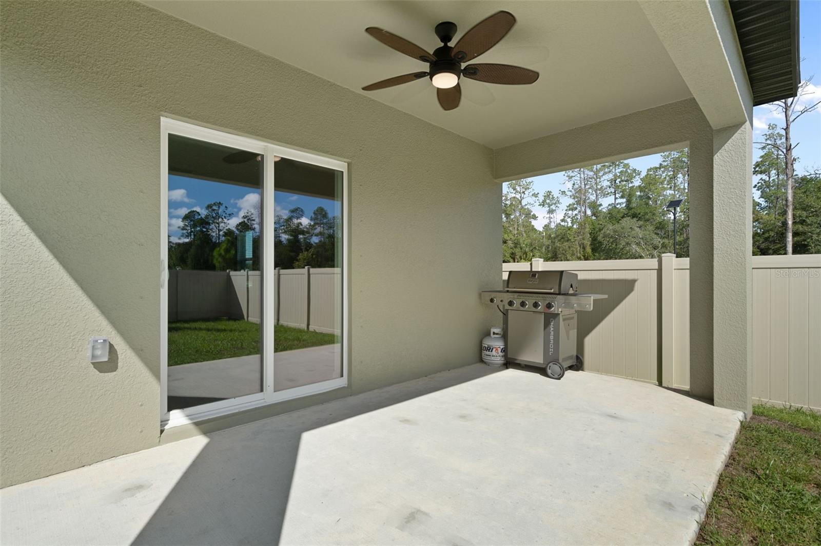 6582 PORCH LIGHT DR
