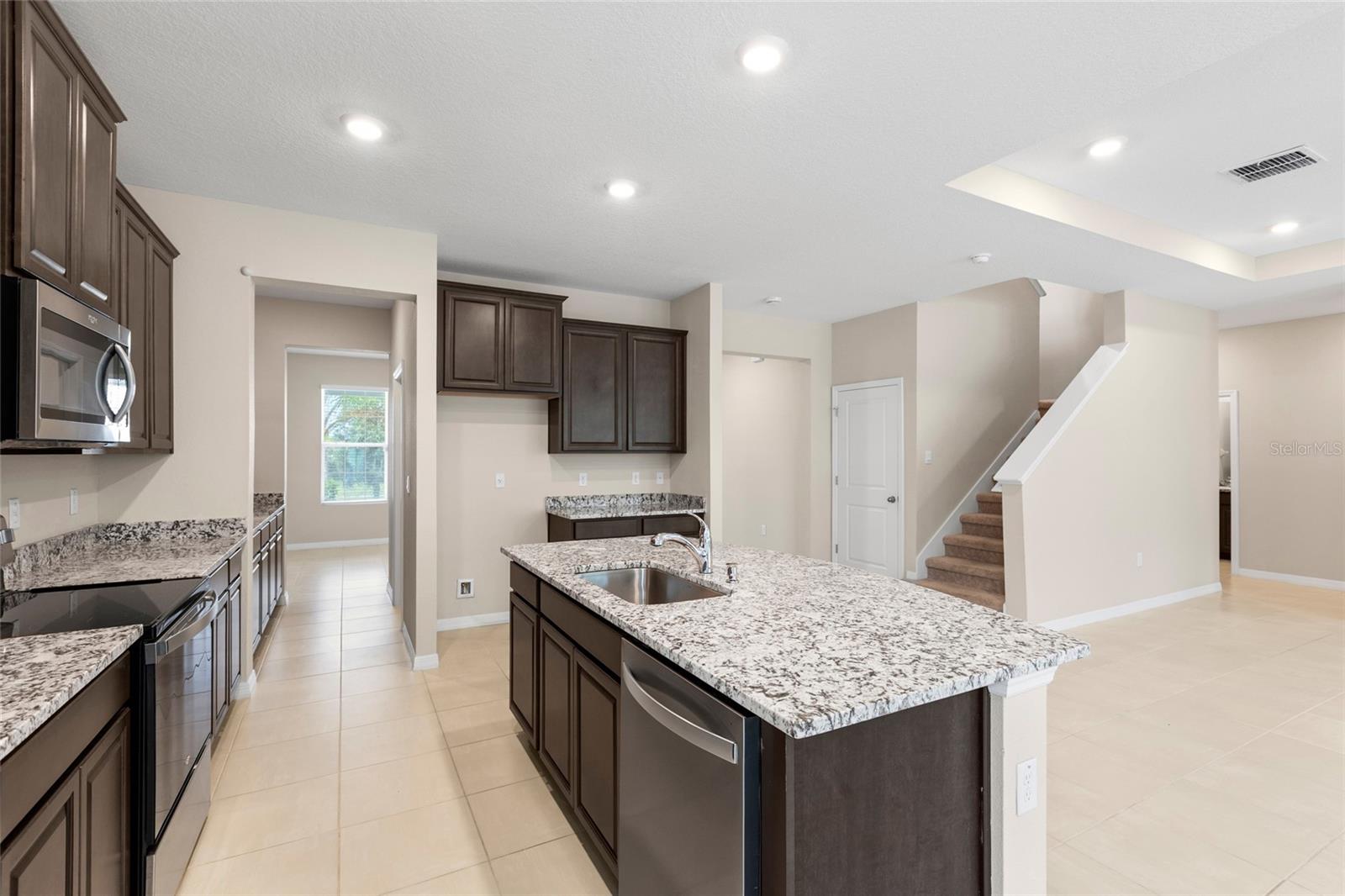 13071 BROOKSIDE MOSS DR