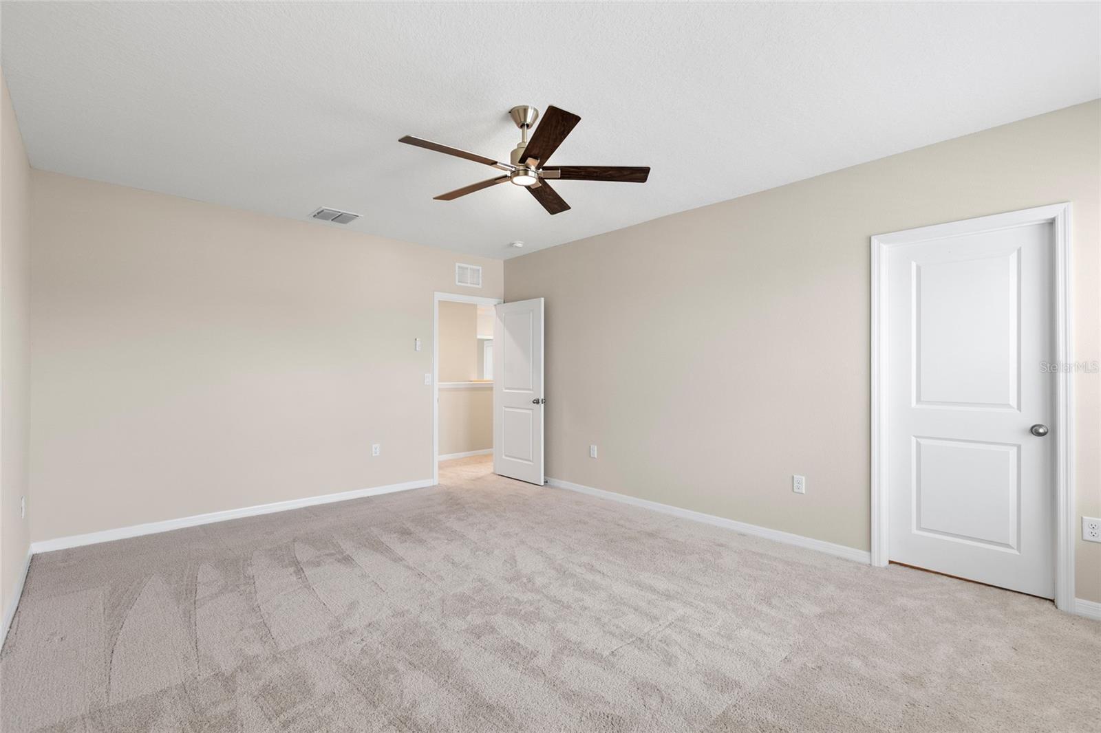 13071 BROOKSIDE MOSS DR