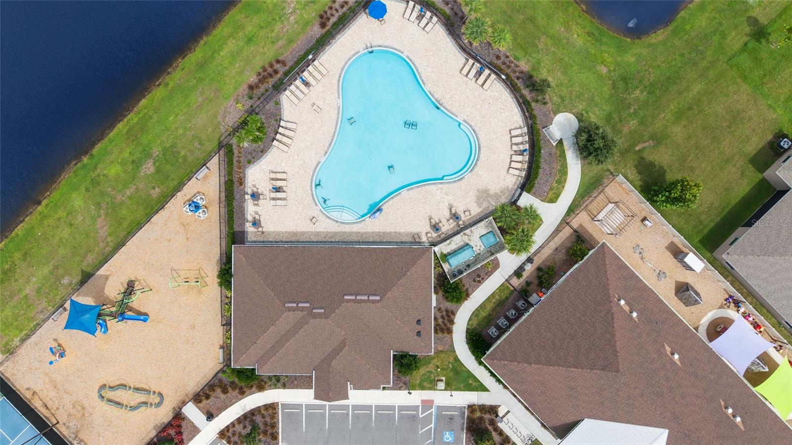 13071 BROOKSIDE MOSS DR