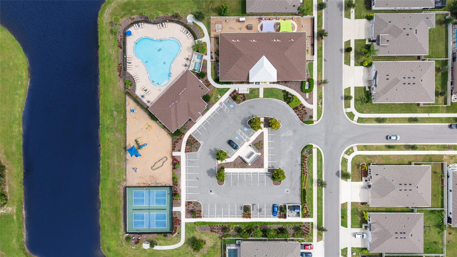13071 BROOKSIDE MOSS DR