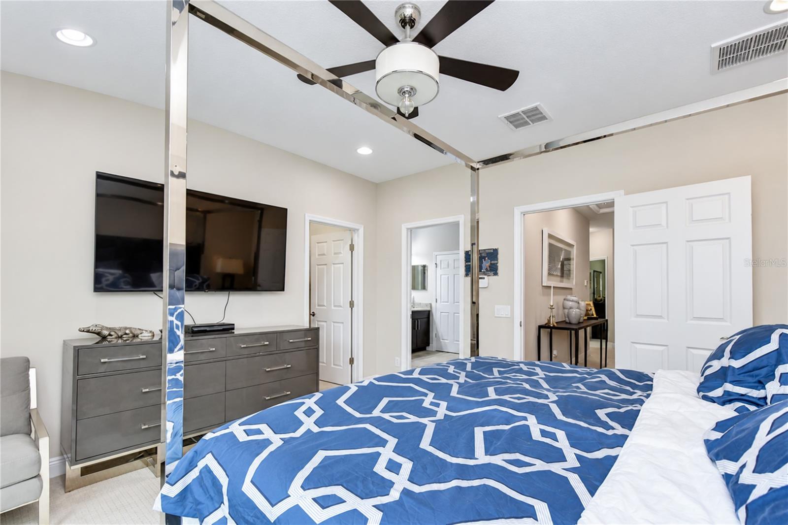 11650 CROWNED SPARROW LN