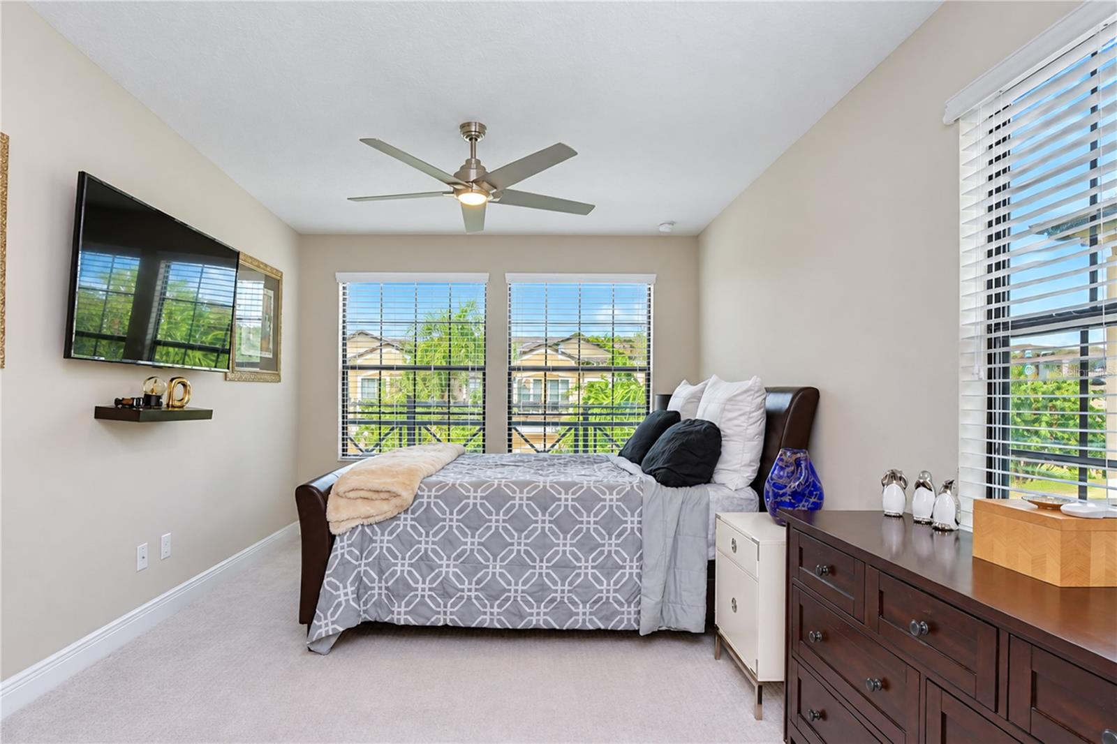 11650 CROWNED SPARROW LN