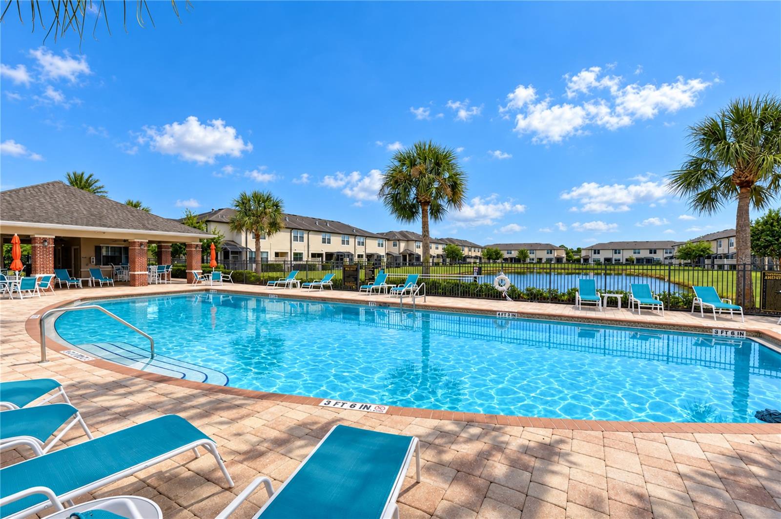 11650 CROWNED SPARROW LN