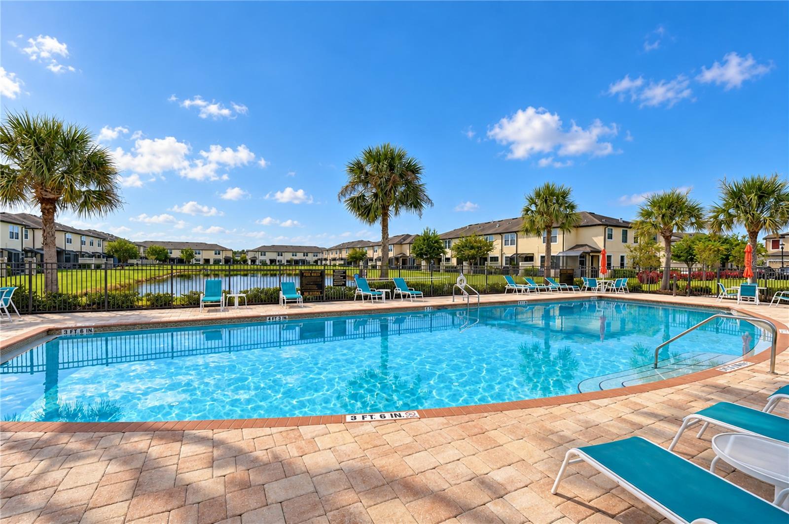 11650 CROWNED SPARROW LN