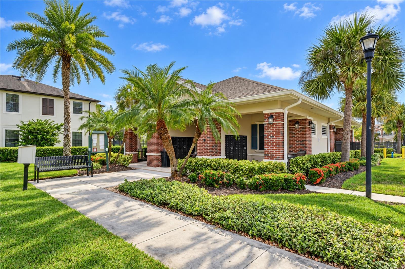 11650 CROWNED SPARROW LN