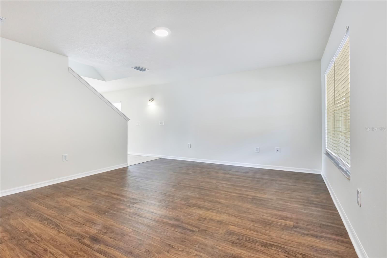 10332 SUMMERVIEW CIR