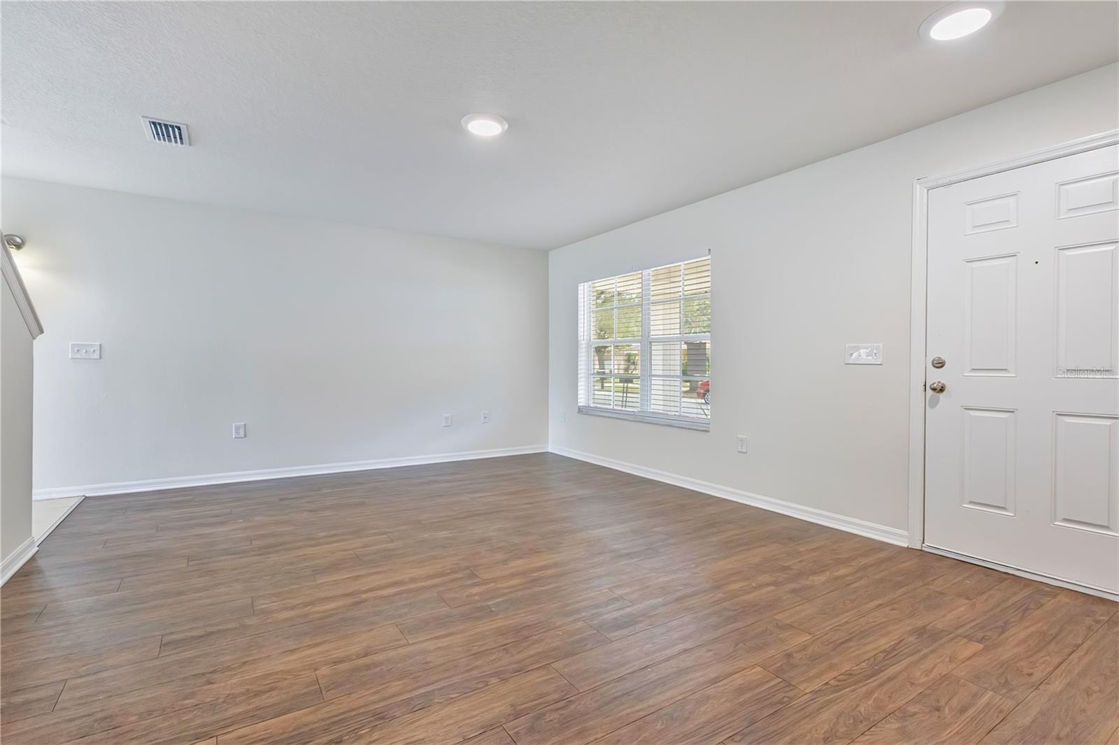 10332 SUMMERVIEW CIR
