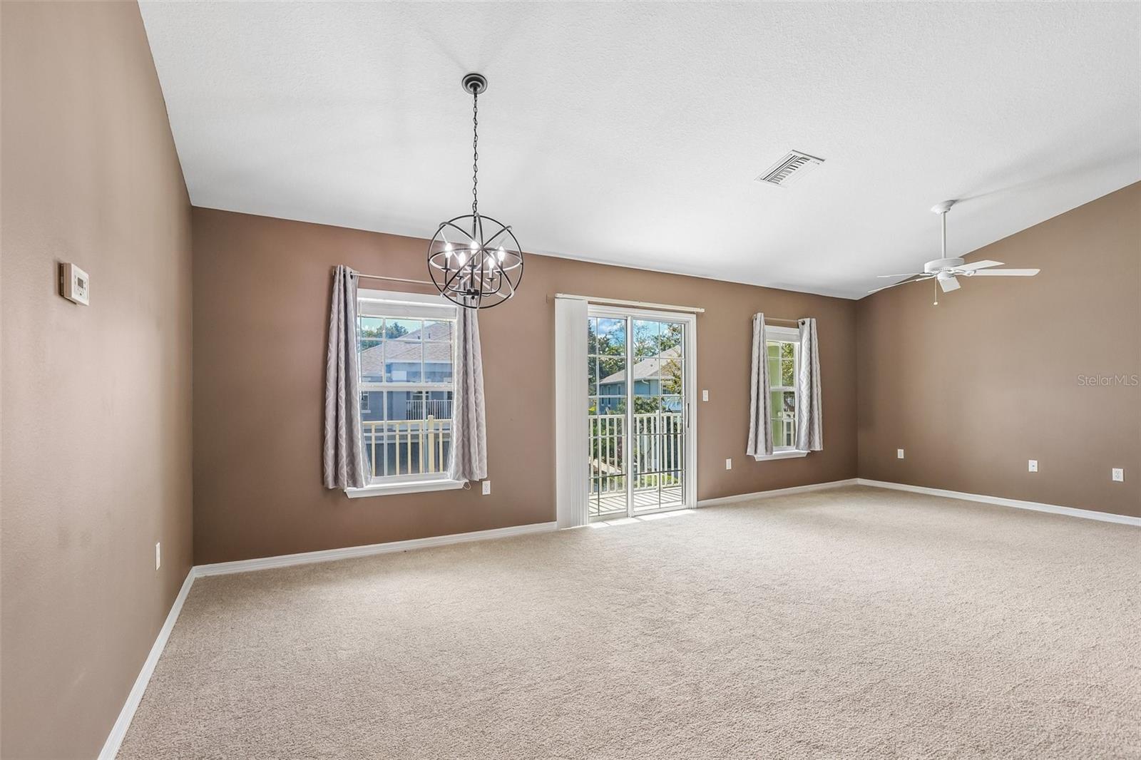 7703 RED MILL CIR
