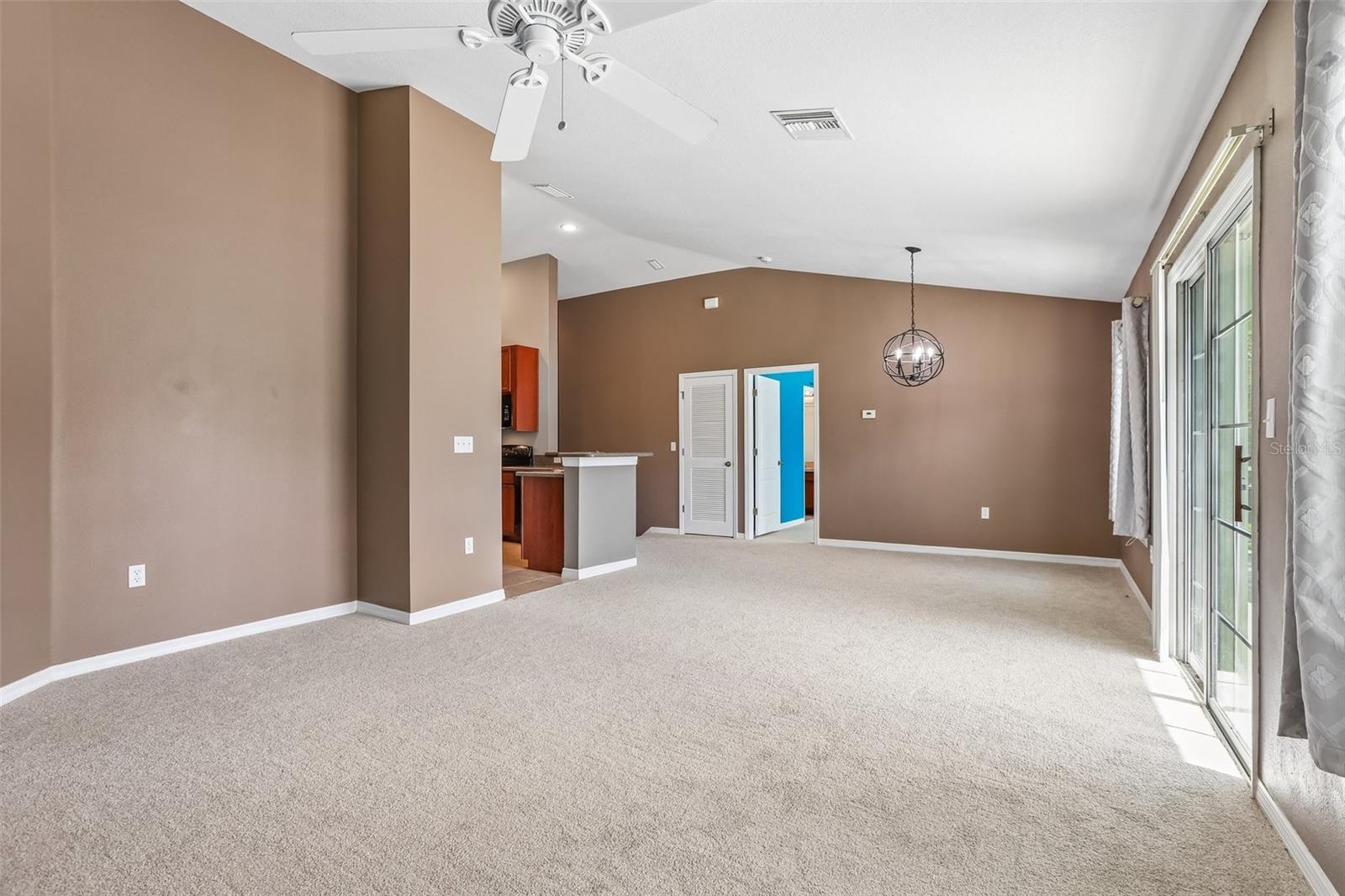 7703 RED MILL CIR