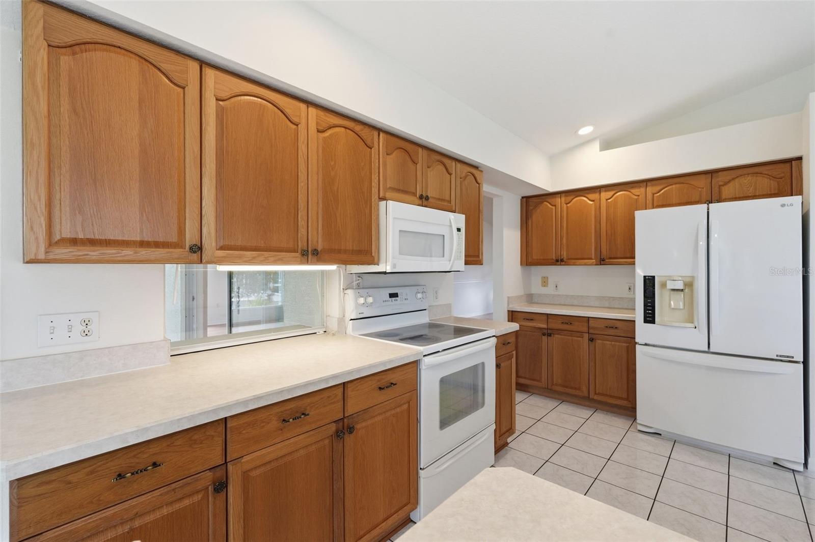 1444 CANBERLEY CT