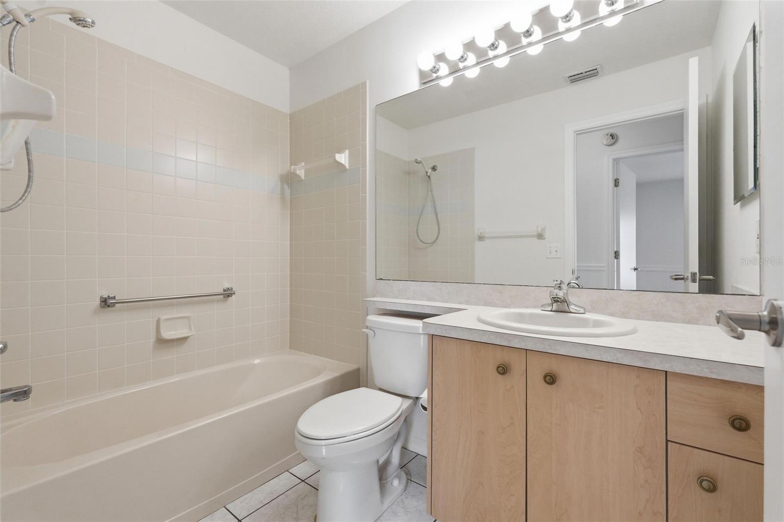 1444 CANBERLEY CT